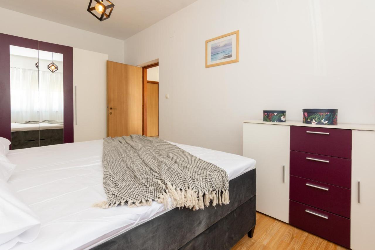 Holiday Home Bibano Бибинє Екстер'єр фото